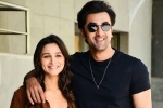 Brahmastra, Alia Bhatt news, alia bhatt flaunts her baby bump, Fox star