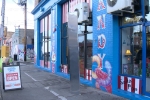 California, Pittsburgh, fourth monolith disappears outside pittsburgh candy shop, Candy shop