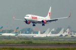 plane, Inchy Ayorbaba, indonesia plane crash video show passengers boarding flight, Lion air flight
