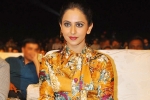 Rakul Preet Singh latest, Ramcharan, rakul trending for her glamorous acts, Promos