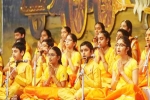 700 Gita slokas, Bhagavad Gita, us children recite 700 gita slokas, Sloka