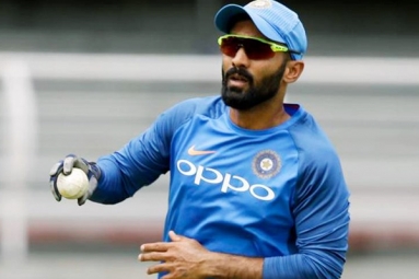 Sanjay Manjrekar Feels Dinesh Karthick’s ODI Career is Over