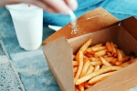 lifestyle, teen goes blind because of junk food, teen goes blind after surviving on french fries pringles white bread, Malnourishment