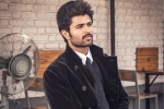 vijay devarakonda songs, vijay devarakonda father, vijay devarakonda features in forbes 30 under 30, Ravi babu