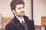 vijay devarakonda height, vijay devarakonda height, vijay deverakonda hospitalized due to exhaustion, Anand deverakonda