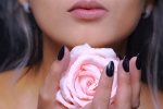 how to get pink lips with toothpaste and sugar, how to get pink lips with colgate, 10 effective home remedies to make your lips pink naturally, Pink lips