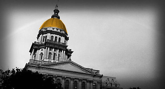 Lawmakers propose more transparency on town debt